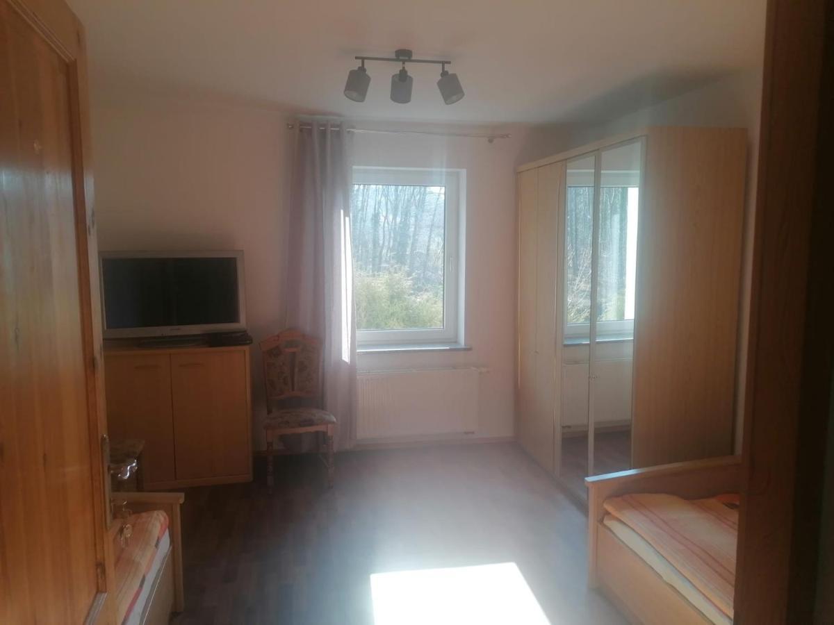 Apartamento Gaestehaus An Der Warnow Schwaan Exterior foto