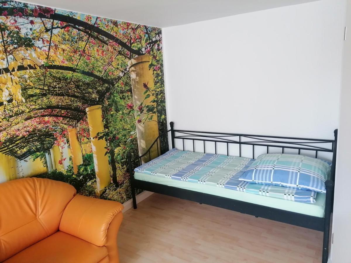 Apartamento Gaestehaus An Der Warnow Schwaan Exterior foto